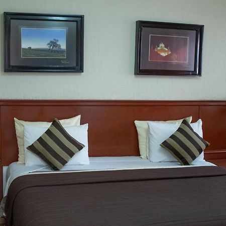 Mansion Mijashe Wellness & Travel House Hotel Morelia Eksteriør billede